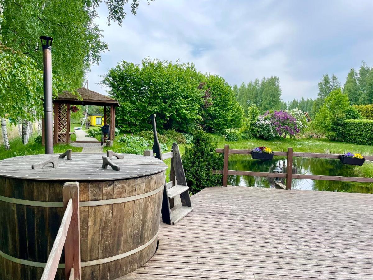 Piejuras Nams Hotell Ķesterciems Exteriör bild