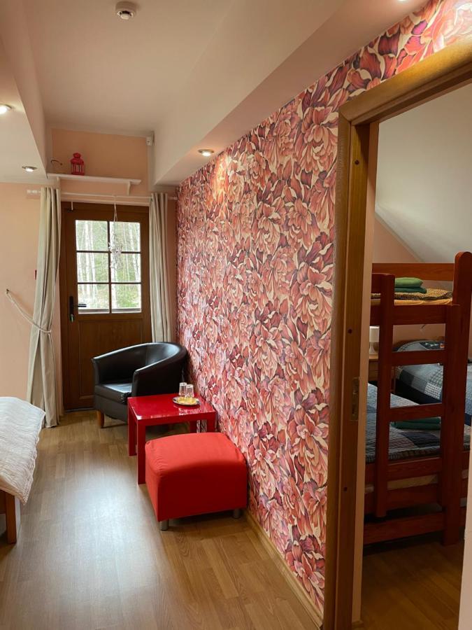 Piejuras Nams Hotell Ķesterciems Exteriör bild