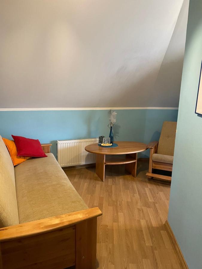 Piejuras Nams Hotell Ķesterciems Exteriör bild