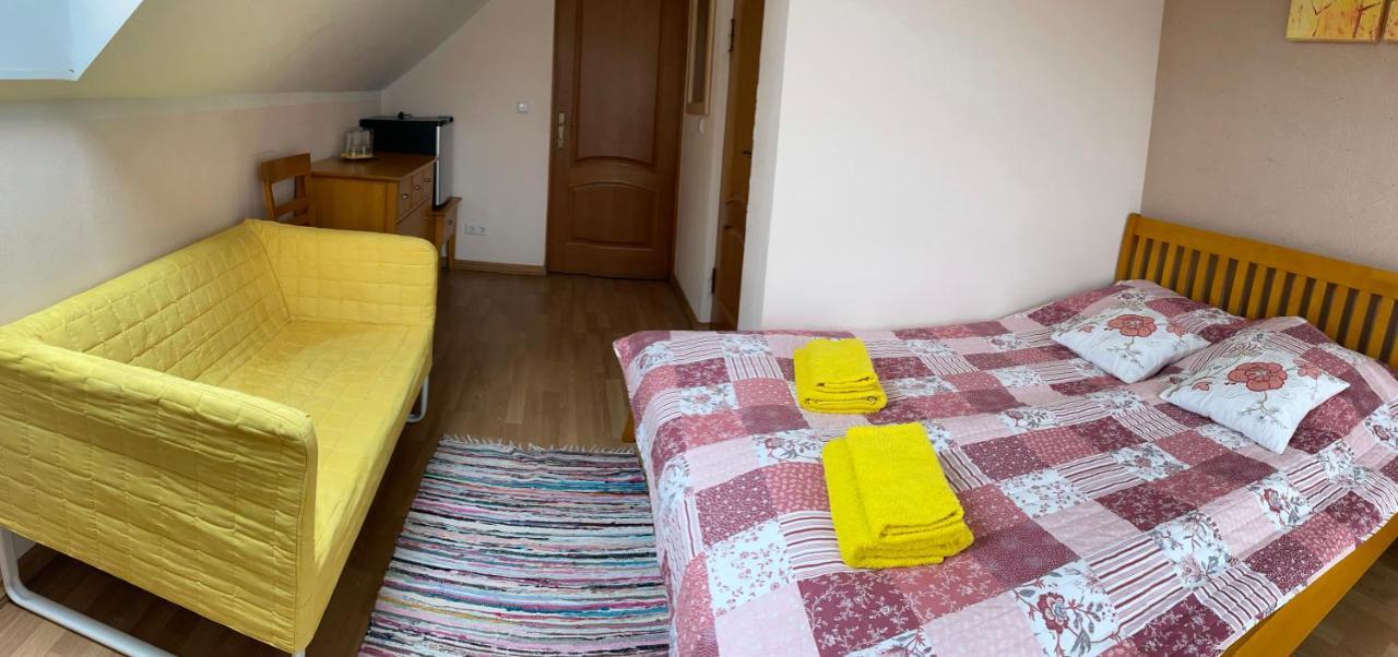 Piejuras Nams Hotell Ķesterciems Exteriör bild